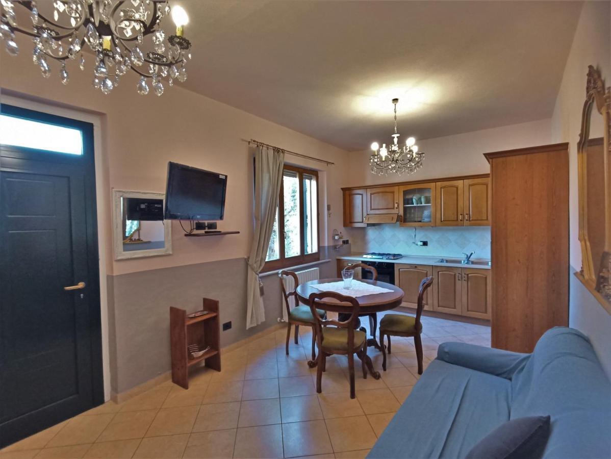 I Sogni Di Velia Villa Tuoro sul Trasimeno Luaran gambar